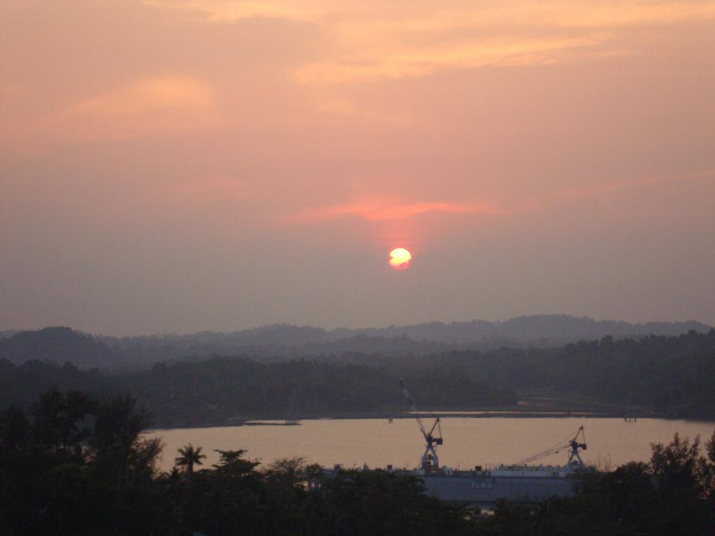 The Port Vista Bed & Breakfast Port Blair Exterior photo